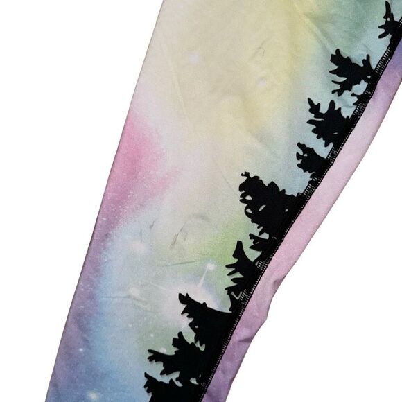 REVOLVE | Teeki | Northern Lights Rainbow Moose Yoga Leggings - Size Large - Picture 9 of 9
